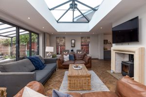 Lounge- click for photo gallery